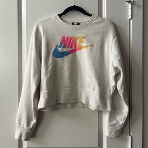 Cropped Nike Sweatshirt